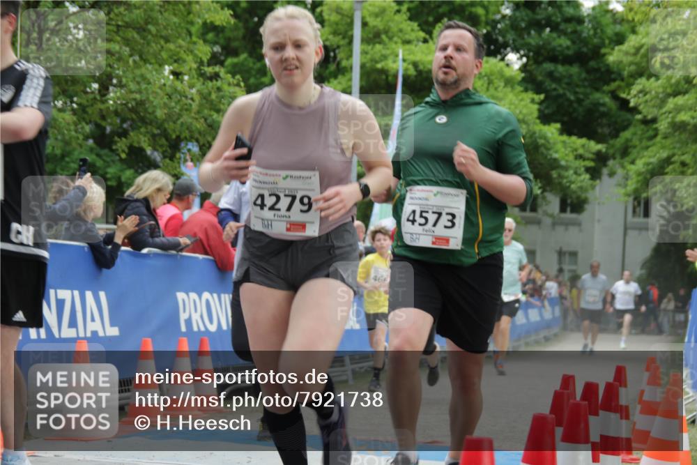 17.05.2025 - Störlauf H.Heesch http://msf.ph/oto/7921738 17.05.2025 19:05:00 Ziel 4279, 466, 4573 meine-sportfotos.de