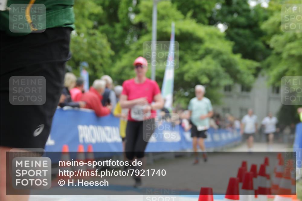 17.05.2025 - Störlauf H.Heesch http://msf.ph/oto/7921740 17.05.2025 19:05:01 Ziel  meine-sportfotos.de