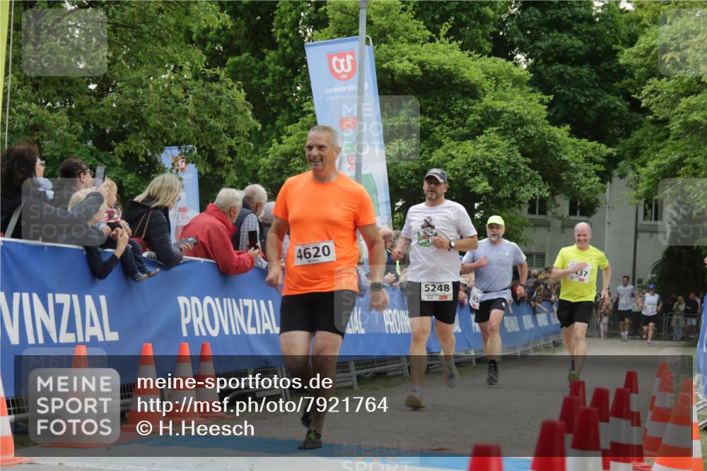 17.05.2025 - Störlauf H.Heesch http://msf.ph/oto/7921764 17.05.2025 19:05:48 Ziel 3, 9929, 4620, 5248, 45, 437 meine-sportfotos.de