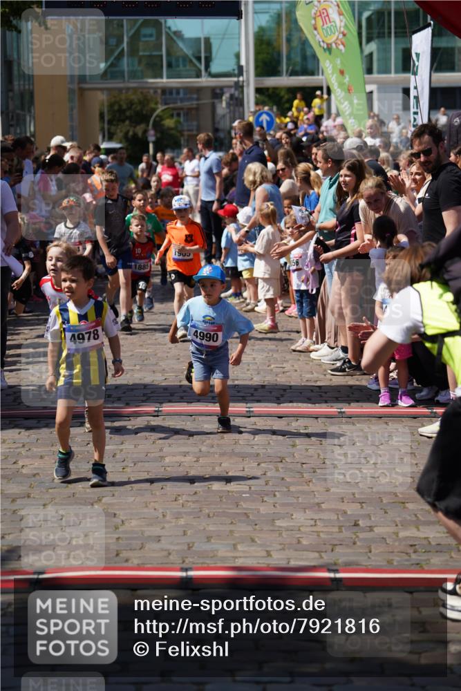 13.06.2025 - Holstenköstenlauf Felixshl http://msf.ph/oto/7921816 13.06.2025 15:01:59 Laufen  meine-sportfotos.de