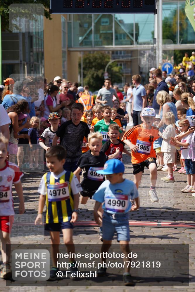 13.06.2025 - Holstenköstenlauf Felixshl http://msf.ph/oto/7921819 13.06.2025 15:02:00 Laufen  meine-sportfotos.de