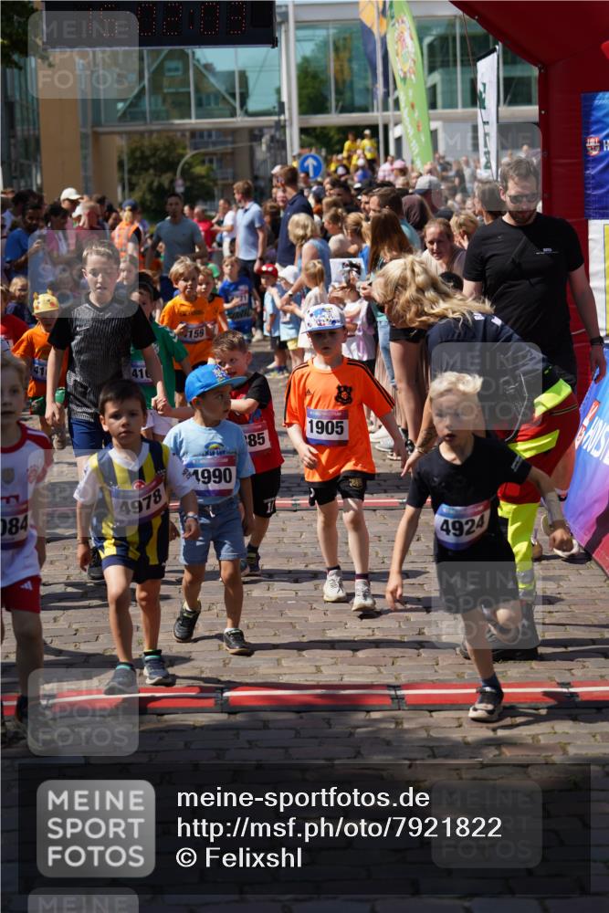 13.06.2025 - Holstenköstenlauf Felixshl http://msf.ph/oto/7921822 13.06.2025 15:02:02 Laufen  meine-sportfotos.de
