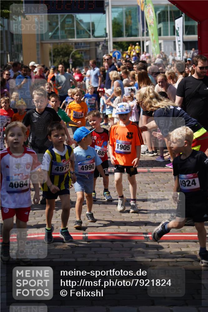 13.06.2025 - Holstenköstenlauf Felixshl http://msf.ph/oto/7921824 13.06.2025 15:02:02 Laufen  meine-sportfotos.de