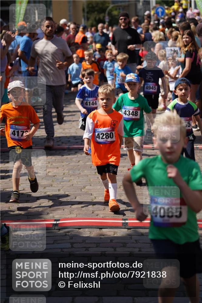 13.06.2025 - Holstenköstenlauf Felixshl http://msf.ph/oto/7921838 13.06.2025 15:02:10 Laufen  meine-sportfotos.de