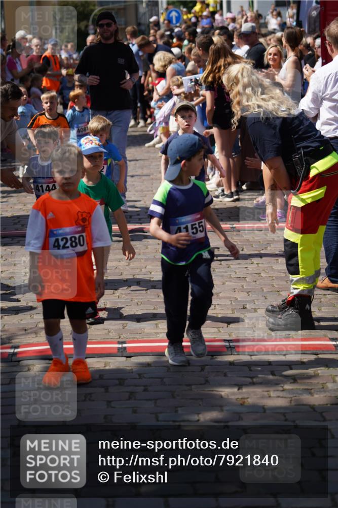 13.06.2025 - Holstenköstenlauf Felixshl http://msf.ph/oto/7921840 13.06.2025 15:02:12 Laufen  meine-sportfotos.de
