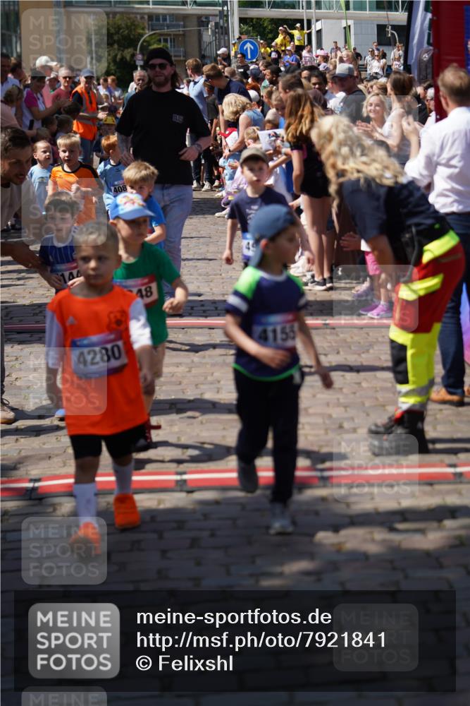 13.06.2025 - Holstenköstenlauf Felixshl http://msf.ph/oto/7921841 13.06.2025 15:02:12 Laufen  meine-sportfotos.de
