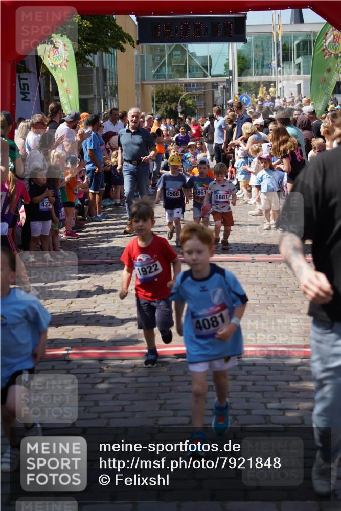 13.06.2025 - Holstenköstenlauf Felixshl http://msf.ph/oto/7921848 13.06.2025 15:02:16 Laufen  meine-sportfotos.de