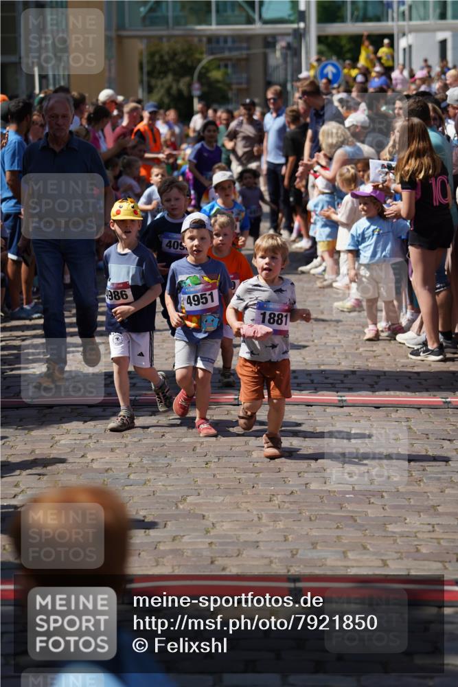13.06.2025 - Holstenköstenlauf Felixshl http://msf.ph/oto/7921850 13.06.2025 15:02:17 Laufen  meine-sportfotos.de