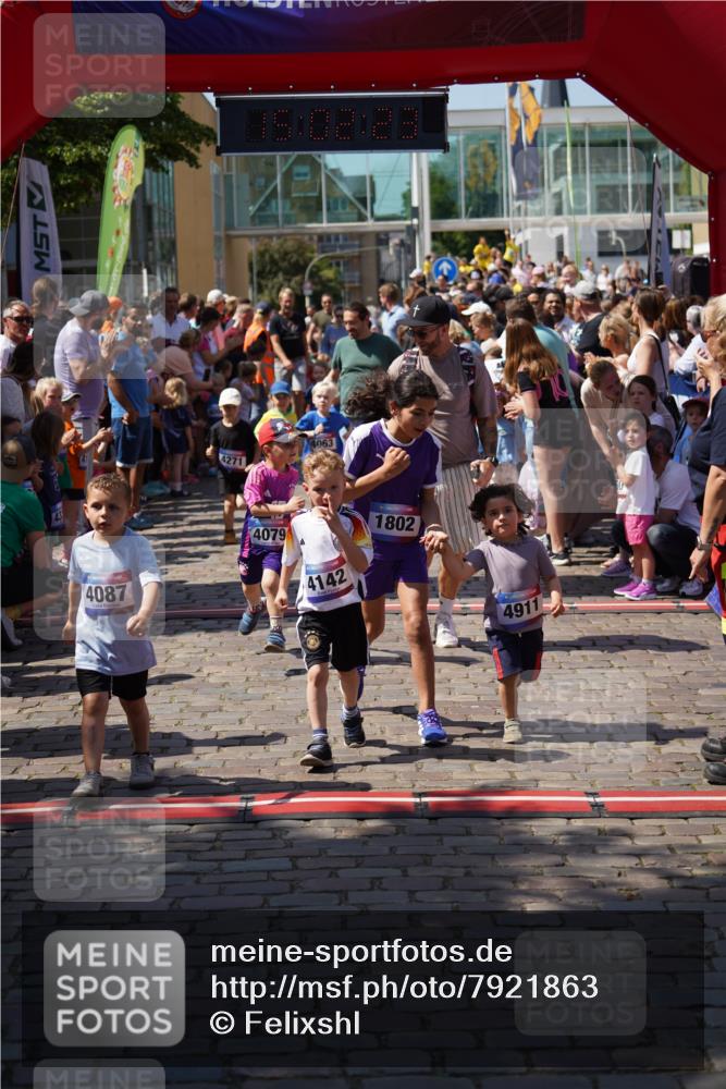 13.06.2025 - Holstenköstenlauf Felixshl http://msf.ph/oto/7921863 13.06.2025 15:02:23 Laufen  meine-sportfotos.de