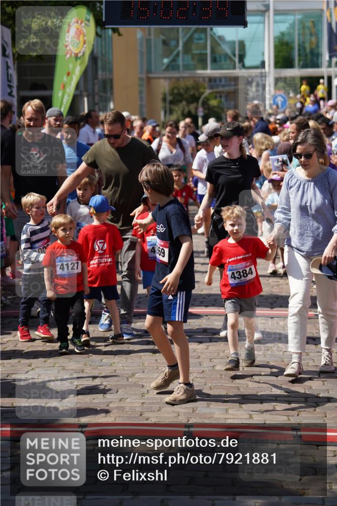 13.06.2025 - Holstenköstenlauf Felixshl http://msf.ph/oto/7921881 13.06.2025 15:02:33 Laufen  meine-sportfotos.de