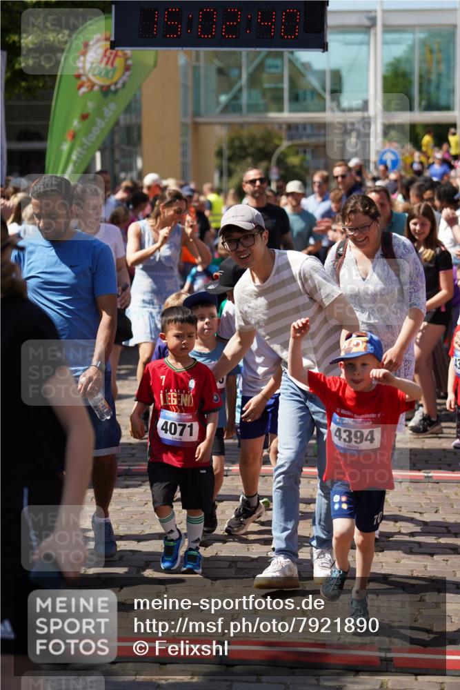 13.06.2025 - Holstenköstenlauf Felixshl http://msf.ph/oto/7921890 13.06.2025 15:02:39 Laufen  meine-sportfotos.de