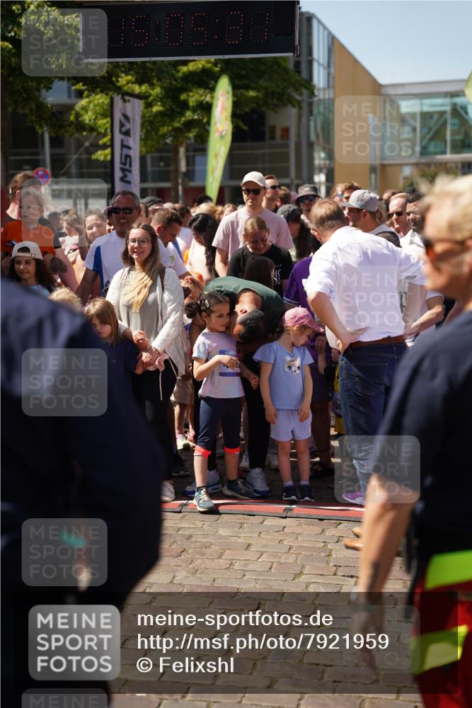 13.06.2025 - Holstenköstenlauf Felixshl http://msf.ph/oto/7921959 13.06.2025 15:05:31 Laufen  meine-sportfotos.de