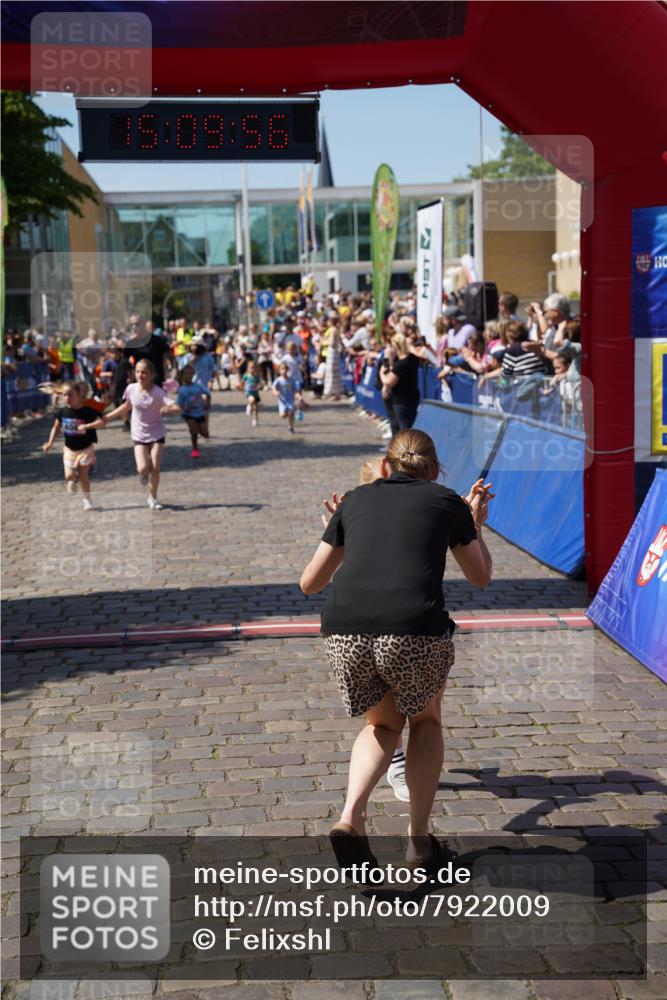 13.06.2025 - Holstenköstenlauf Felixshl http://msf.ph/oto/7922009 13.06.2025 15:09:55 Laufen  meine-sportfotos.de