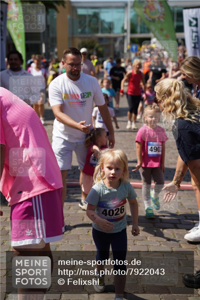 13.06.2025 - Holstenköstenlauf Felixshl http://msf.ph/oto/7922043 13.06.2025 15:10:29 Laufen  meine-sportfotos.de