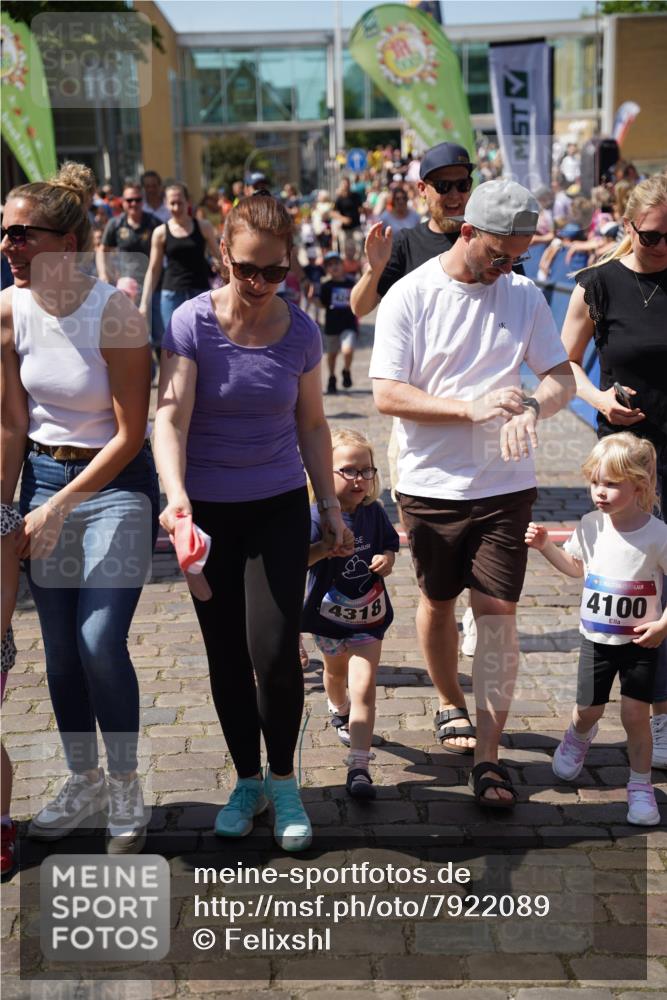 13.06.2025 - Holstenköstenlauf Felixshl http://msf.ph/oto/7922089 13.06.2025 15:10:49 Laufen  meine-sportfotos.de