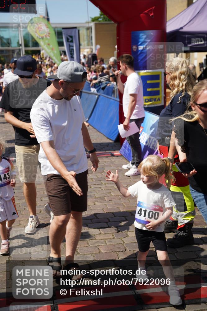 13.06.2025 - Holstenköstenlauf Felixshl http://msf.ph/oto/7922096 13.06.2025 15:10:51 Laufen  meine-sportfotos.de