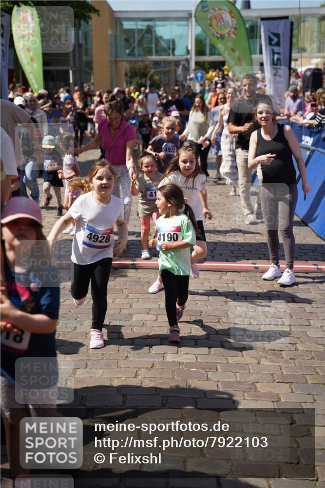 13.06.2025 - Holstenköstenlauf Felixshl http://msf.ph/oto/7922103 13.06.2025 15:11:00 Laufen  meine-sportfotos.de