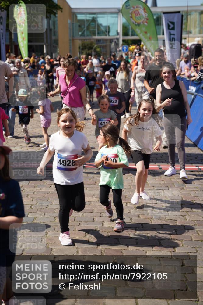 13.06.2025 - Holstenköstenlauf Felixshl http://msf.ph/oto/7922105 13.06.2025 15:11:00 Laufen  meine-sportfotos.de