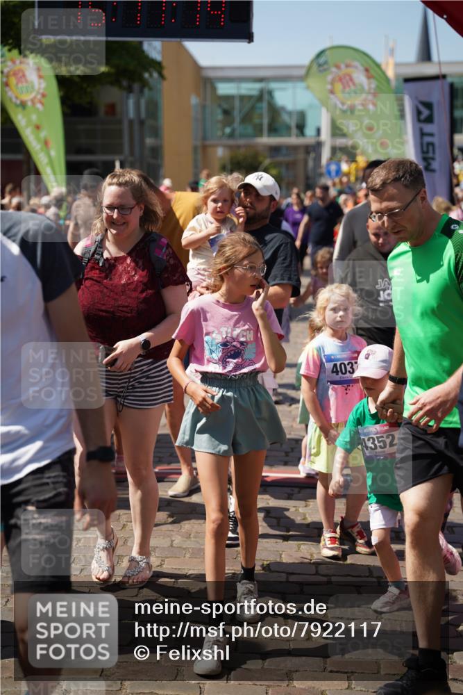 13.06.2025 - Holstenköstenlauf Felixshl http://msf.ph/oto/7922117 13.06.2025 15:11:14 Laufen  meine-sportfotos.de