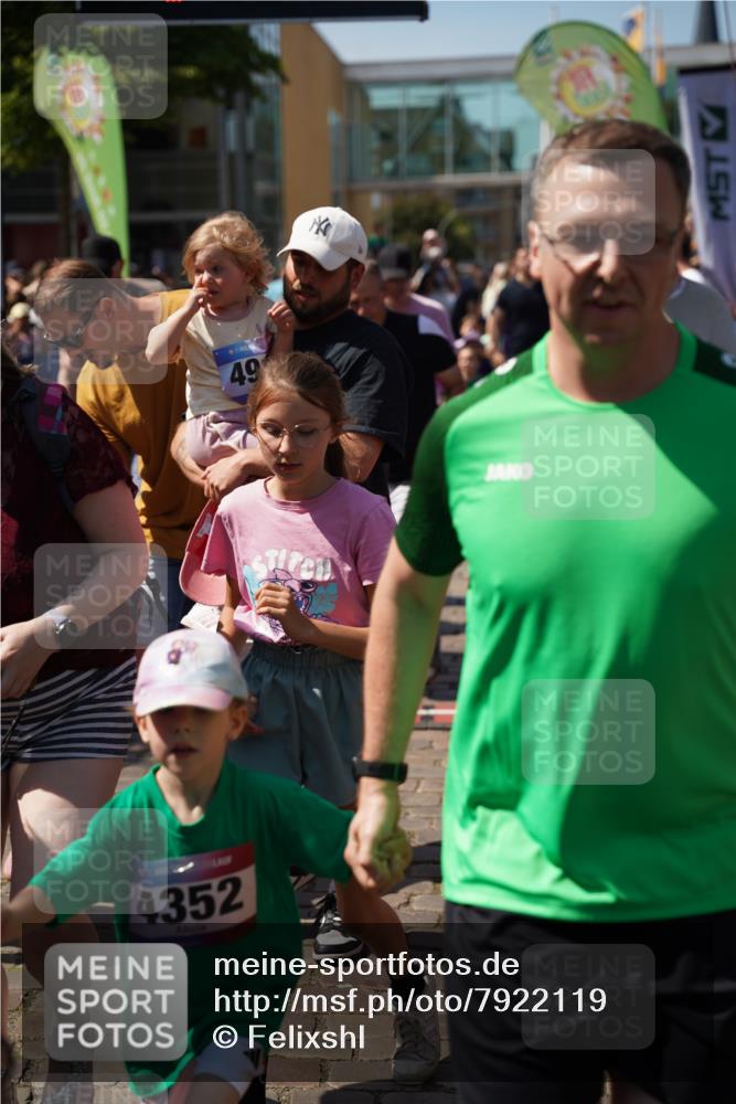 13.06.2025 - Holstenköstenlauf Felixshl http://msf.ph/oto/7922119 13.06.2025 15:11:15 Laufen  meine-sportfotos.de
