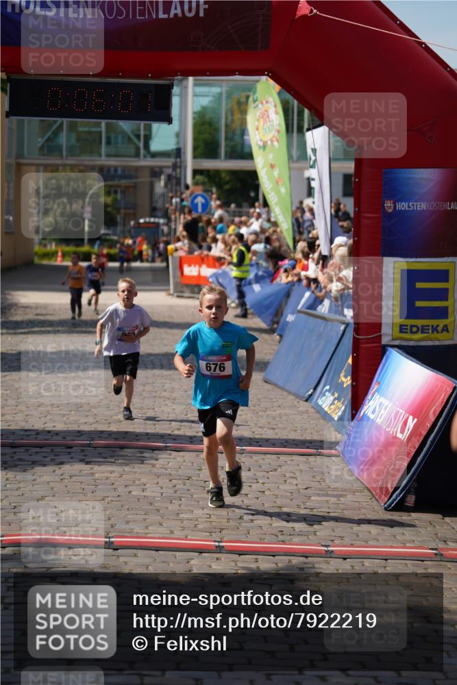 13.06.2025 - Holstenköstenlauf Felixshl http://msf.ph/oto/7922219 13.06.2025 15:36:01 Laufen 55, 676, 949, 1162, 1906 meine-sportfotos.de