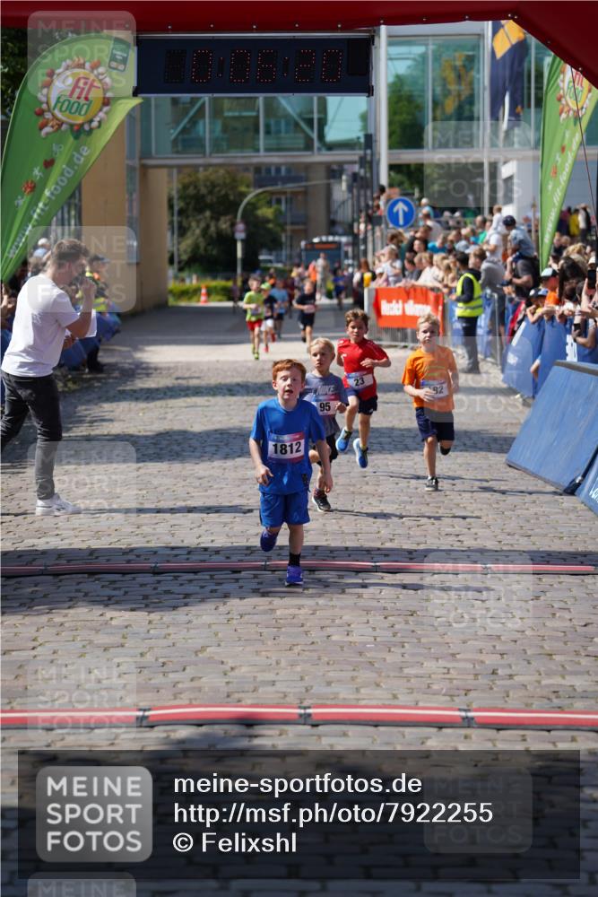 13.06.2025 - Holstenköstenlauf Felixshl http://msf.ph/oto/7922255 13.06.2025 15:36:20 Laufen 23, 95, 182, 1812 meine-sportfotos.de