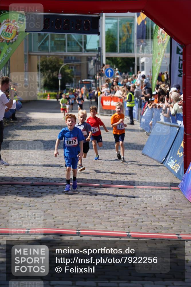 13.06.2025 - Holstenköstenlauf Felixshl http://msf.ph/oto/7922256 13.06.2025 15:36:20 Laufen 23, 95, 182, 1812 meine-sportfotos.de