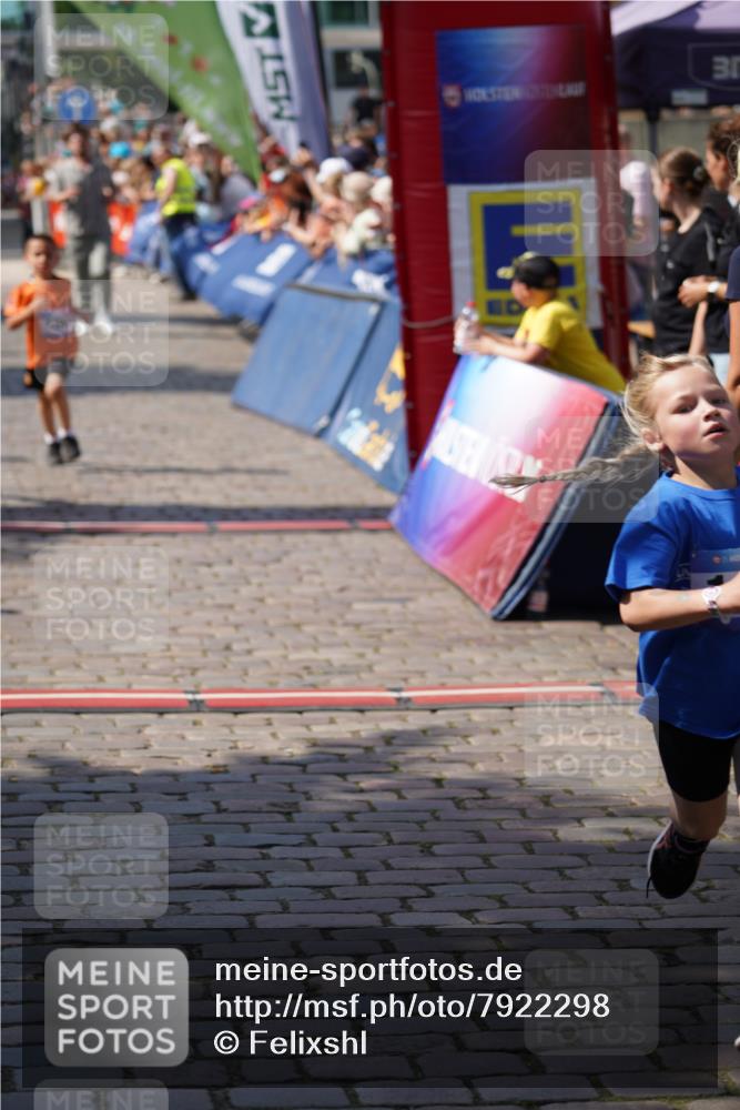 13.06.2025 - Holstenköstenlauf Felixshl http://msf.ph/oto/7922298 13.06.2025 15:36:43 Laufen 76, 284, 418, 422, 423, 558, 566, 674, 679, 943, 1156, 1191, 1290, 1292, 1295, 1901 meine-sportfotos.de