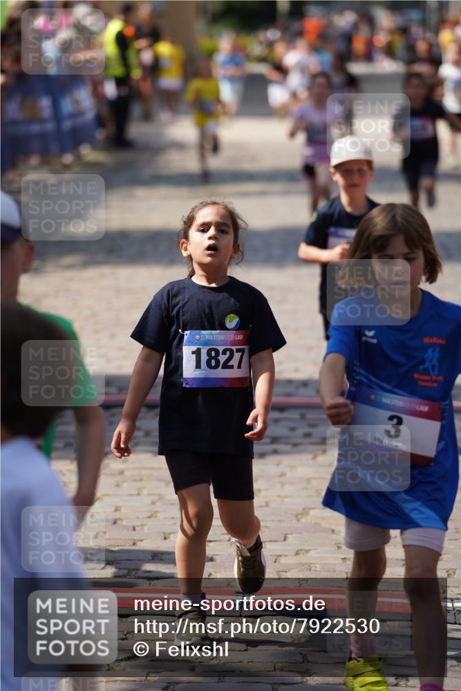 13.06.2025 - Holstenköstenlauf Felixshl http://msf.ph/oto/7922530 13.06.2025 15:37:58 Laufen 3, 39, 42, 426, 428, 429, 572, 942, 1198, 1827, 1855 meine-sportfotos.de