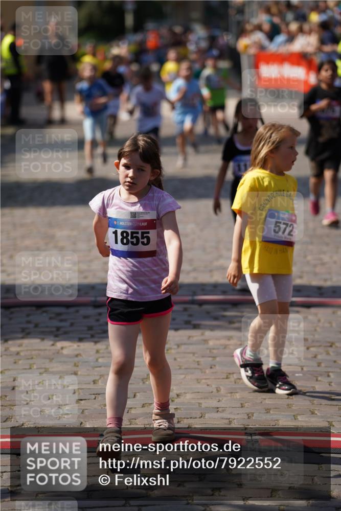 13.06.2025 - Holstenköstenlauf Felixshl http://msf.ph/oto/7922552 13.06.2025 15:38:05 Laufen 36, 42, 272, 421, 426, 428, 429, 572, 675, 834, 1198, 1440, 1855, 1894 meine-sportfotos.de