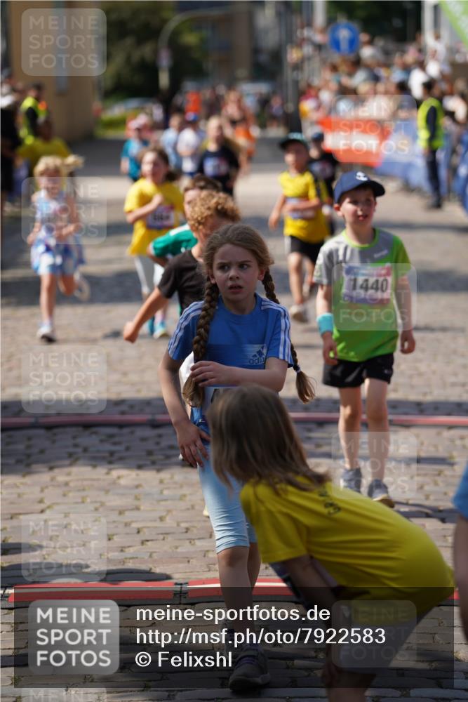 13.06.2025 - Holstenköstenlauf Felixshl http://msf.ph/oto/7922583 13.06.2025 15:38:14 Laufen 36, 417, 419, 421, 560, 564, 670, 1380, 1440, 1825, 1894 meine-sportfotos.de