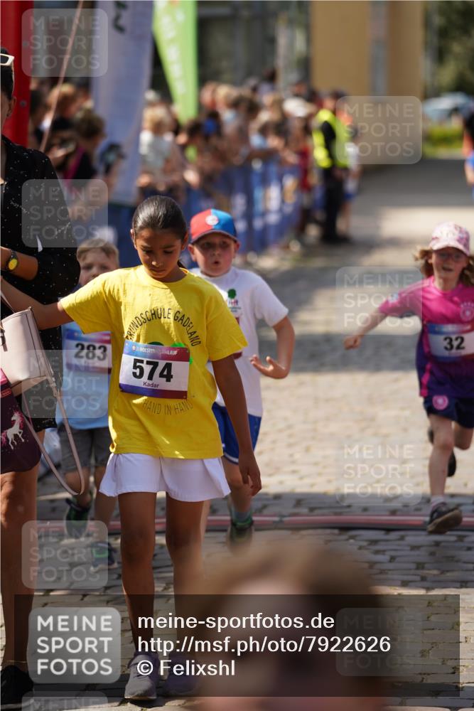 13.06.2025 - Holstenköstenlauf Felixshl http://msf.ph/oto/7922626 13.06.2025 15:38:24 Laufen 32, 178, 283, 419, 560, 670, 819, 1872 meine-sportfotos.de