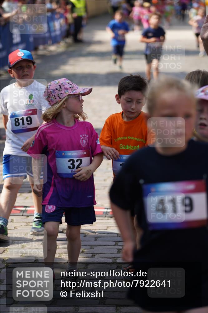 13.06.2025 - Holstenköstenlauf Felixshl http://msf.ph/oto/7922641 13.06.2025 15:38:27 Laufen 32, 178, 283, 819, 1159, 1192, 1872 meine-sportfotos.de