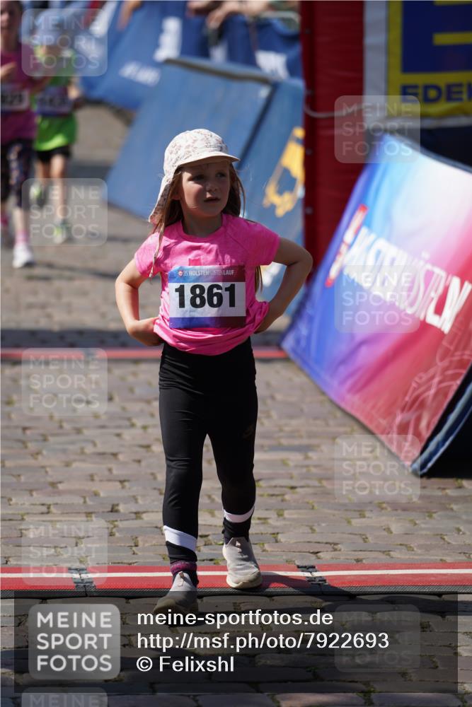 13.06.2025 - Holstenköstenlauf Felixshl http://msf.ph/oto/7922693 13.06.2025 15:38:38 Laufen 16, 33, 81, 98, 278, 1192, 1193, 1195, 1435, 1443, 1870, 1929 meine-sportfotos.de