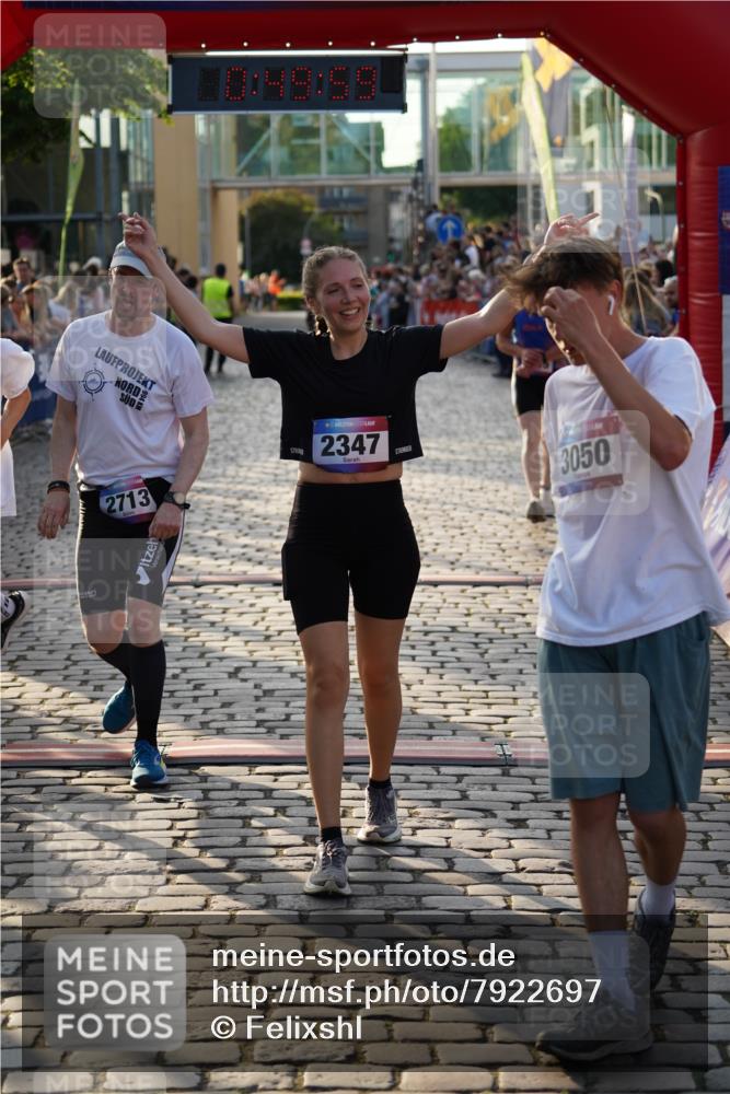13.06.2025 - Holstenköstenlauf Felixshl http://msf.ph/oto/7922697 13.06.2025 19:49:59 Laufen 2215, 2347, 2415, 2713, 2810, 3049 meine-sportfotos.de