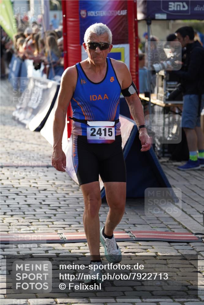 13.06.2025 - Holstenköstenlauf Felixshl http://msf.ph/oto/7922713 13.06.2025 19:50:03 Laufen 2015, 2215, 2415, 2810 meine-sportfotos.de