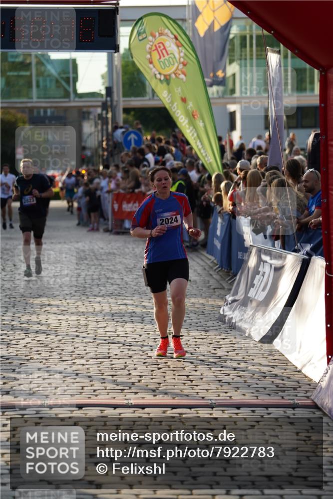 13.06.2025 - Holstenköstenlauf Felixshl http://msf.ph/oto/7922783 13.06.2025 19:50:16 Laufen 2024, 2545, 2823, 2845, 3115 meine-sportfotos.de