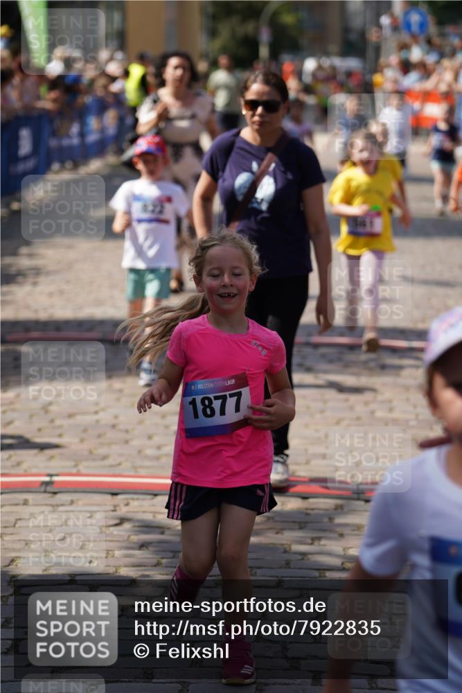 13.06.2025 - Holstenköstenlauf Felixshl http://msf.ph/oto/7922835 13.06.2025 15:39:11 Laufen 13, 47, 86, 185, 186, 561, 571, 822, 823, 828, 1291, 1852, 1853, 1877 meine-sportfotos.de