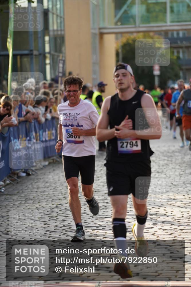 13.06.2025 - Holstenköstenlauf Felixshl http://msf.ph/oto/7922850 13.06.2025 19:50:38 Laufen 2598, 2769, 2794, 2824, 3264, 3587, 3601 meine-sportfotos.de