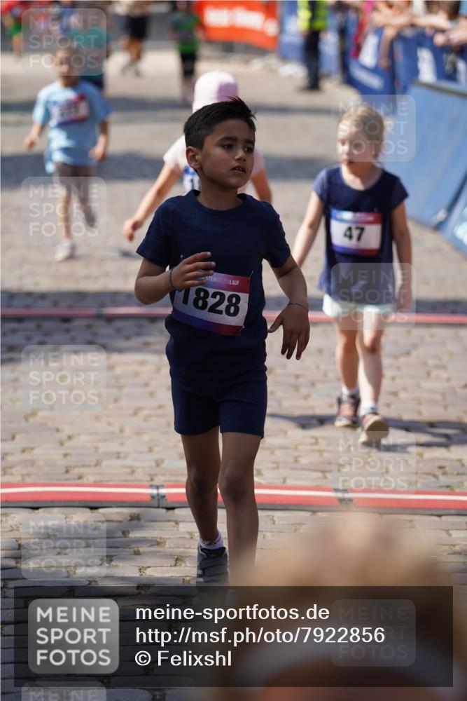 13.06.2025 - Holstenköstenlauf Felixshl http://msf.ph/oto/7922856 13.06.2025 15:39:19 Laufen 47, 277, 828, 1436, 1445, 1853 meine-sportfotos.de