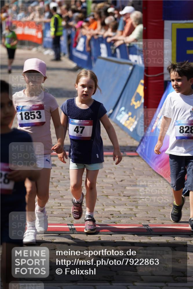 13.06.2025 - Holstenköstenlauf Felixshl http://msf.ph/oto/7922863 13.06.2025 15:39:20 Laufen 47, 277, 820, 828, 1436, 1445, 1853 meine-sportfotos.de
