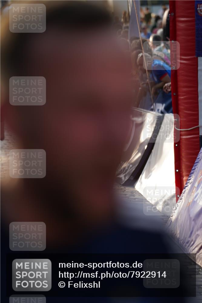 13.06.2025 - Holstenköstenlauf Felixshl http://msf.ph/oto/7922914 13.06.2025 19:50:53 Laufen 2003, 2724, 2835, 2926, 3120, 3144, 3582, 3595, 3627, 3796, 3928 meine-sportfotos.de