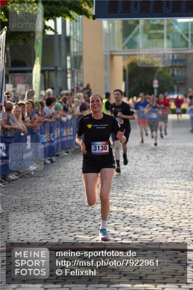 13.06.2025 - Holstenköstenlauf Felixshl http://msf.ph/oto/7922961 13.06.2025 19:51:12 Laufen 2158, 2434, 2759, 3118, 3130, 3810 meine-sportfotos.de