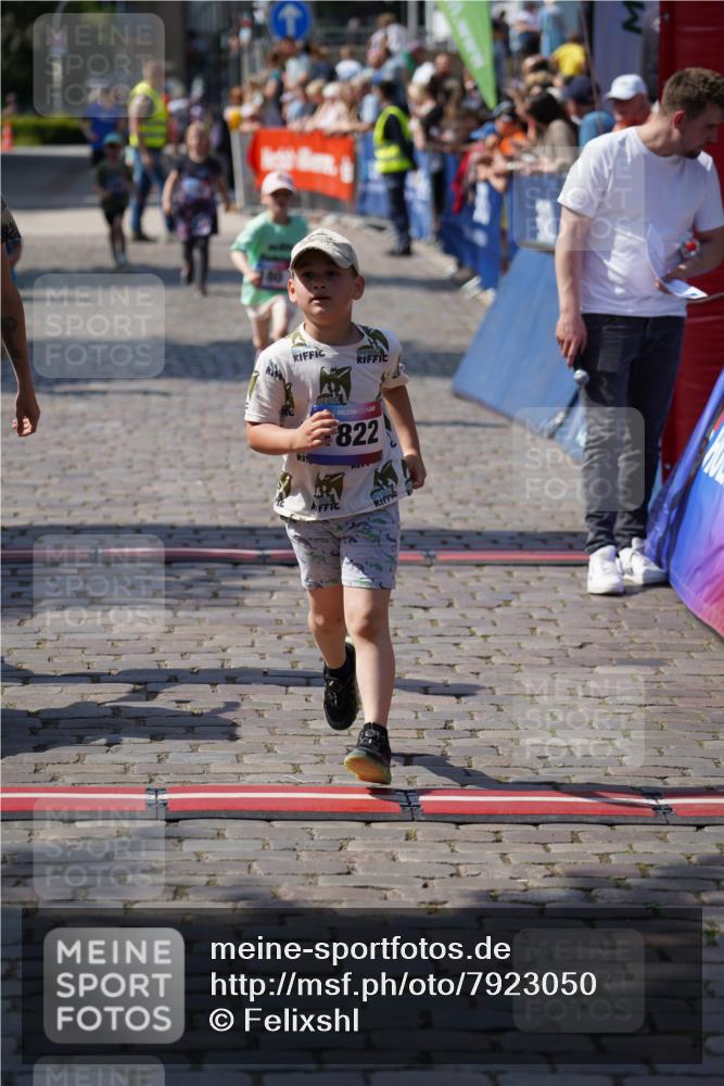 13.06.2025 - Holstenköstenlauf Felixshl http://msf.ph/oto/7923050 13.06.2025 15:40:12 Laufen 180, 184, 681, 1189, 1822, 1893 meine-sportfotos.de