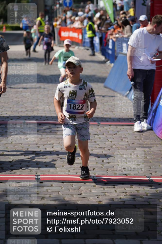 13.06.2025 - Holstenköstenlauf Felixshl http://msf.ph/oto/7923052 13.06.2025 15:40:12 Laufen 180, 184, 681, 1189, 1822, 1893 meine-sportfotos.de