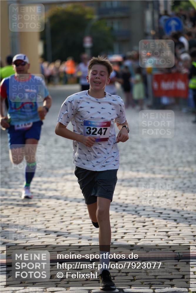 13.06.2025 - Holstenköstenlauf Felixshl http://msf.ph/oto/7923077 13.06.2025 19:51:40 Laufen 2126, 2190, 3214, 3247 meine-sportfotos.de