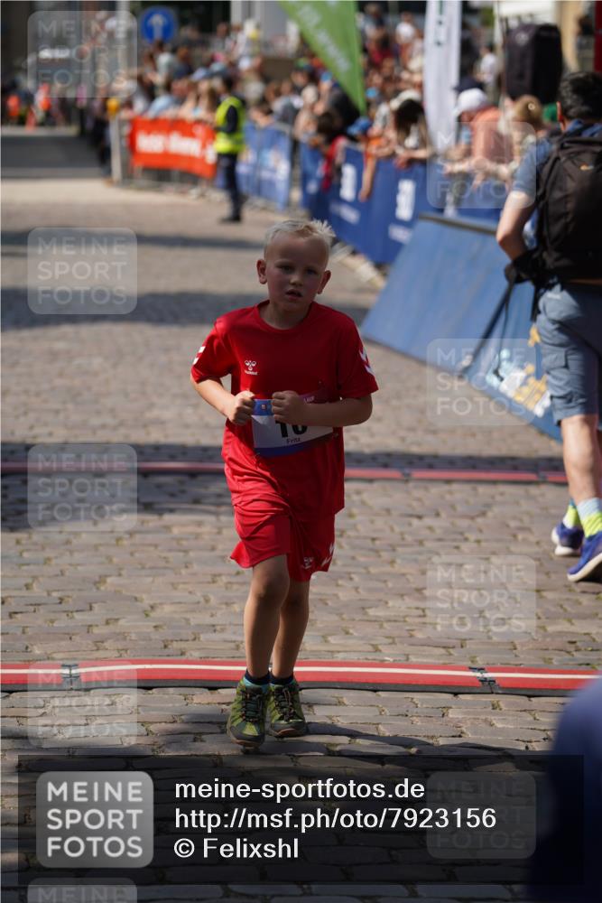 13.06.2025 - Holstenköstenlauf Felixshl http://msf.ph/oto/7923156 13.06.2025 15:40:49 Laufen 10 meine-sportfotos.de