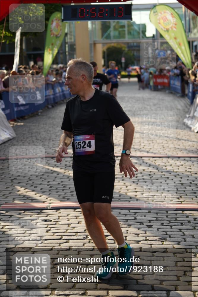 13.06.2025 - Holstenköstenlauf Felixshl http://msf.ph/oto/7923188 13.06.2025 19:52:12 Laufen 2437, 2524, 2997, 3913 meine-sportfotos.de