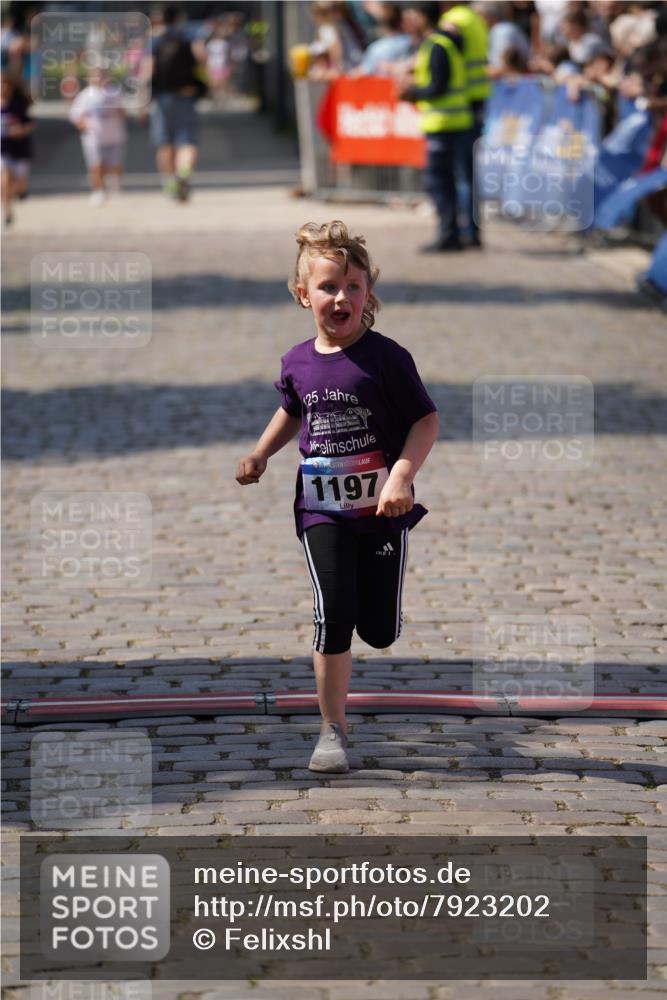 13.06.2025 - Holstenköstenlauf Felixshl http://msf.ph/oto/7923202 13.06.2025 15:41:18 Laufen 1197 meine-sportfotos.de