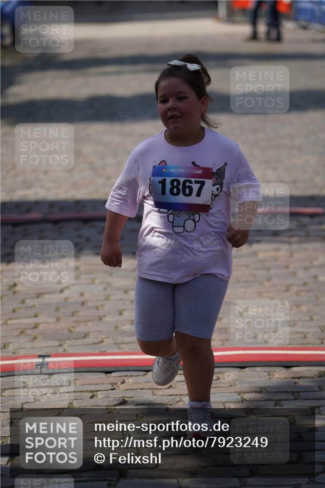 13.06.2025 - Holstenköstenlauf Felixshl http://msf.ph/oto/7923249 13.06.2025 15:41:33 Laufen 1867 meine-sportfotos.de